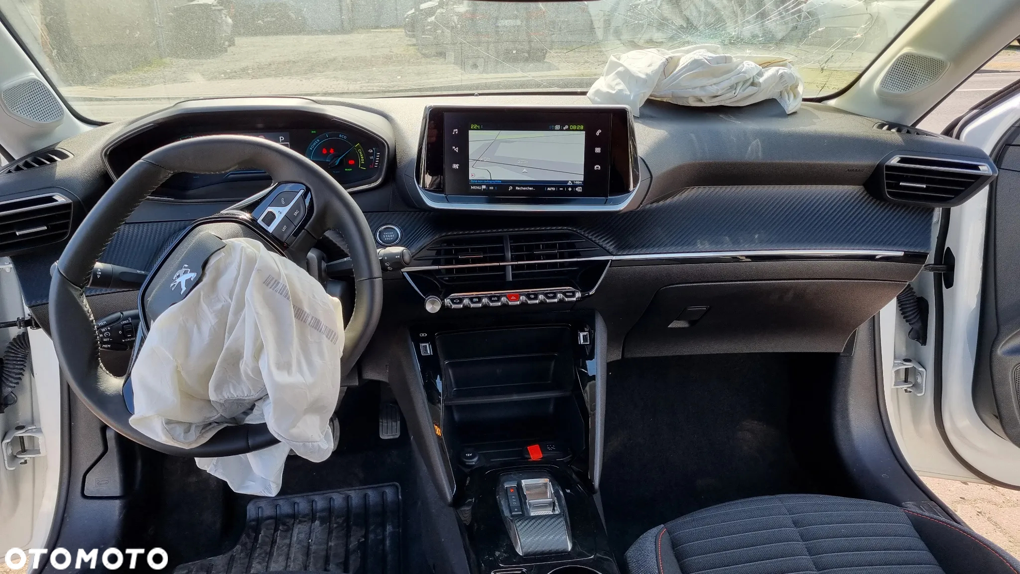 Peugeot 208 - 26