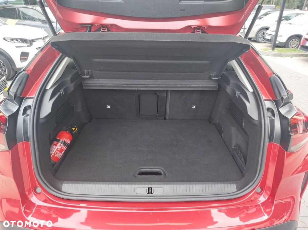 Citroën C4 1.2 PureTech Max S&S EAT8 - 10