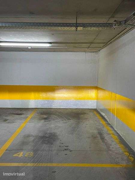 Lugar de Garagem - Grande imagem: 2/2