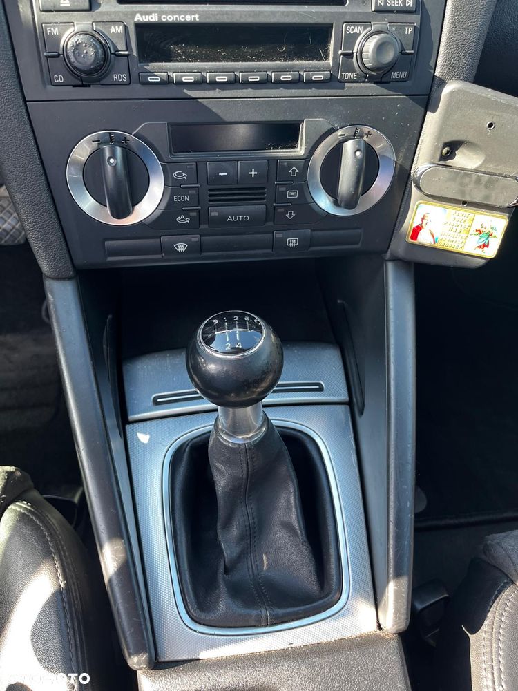 Audi A3 Sportback 1.9 TDI Ambiente - 11