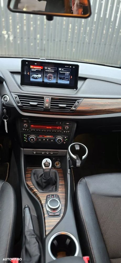 BMW X1 xDrive18d - 12