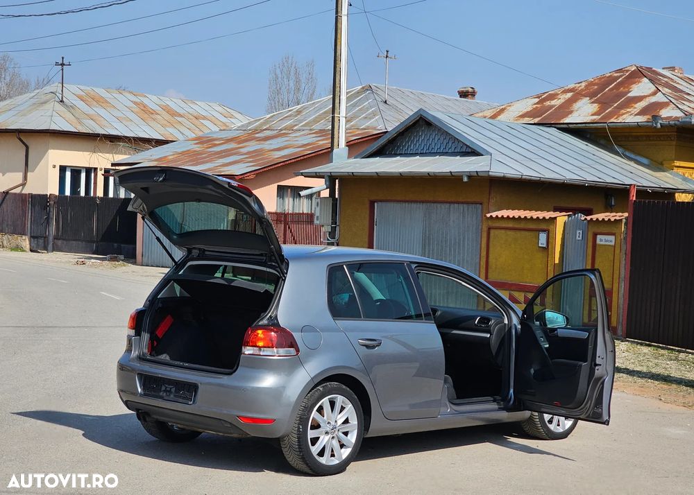 Volkswagen Golf 1.4 TSI Highline - 13