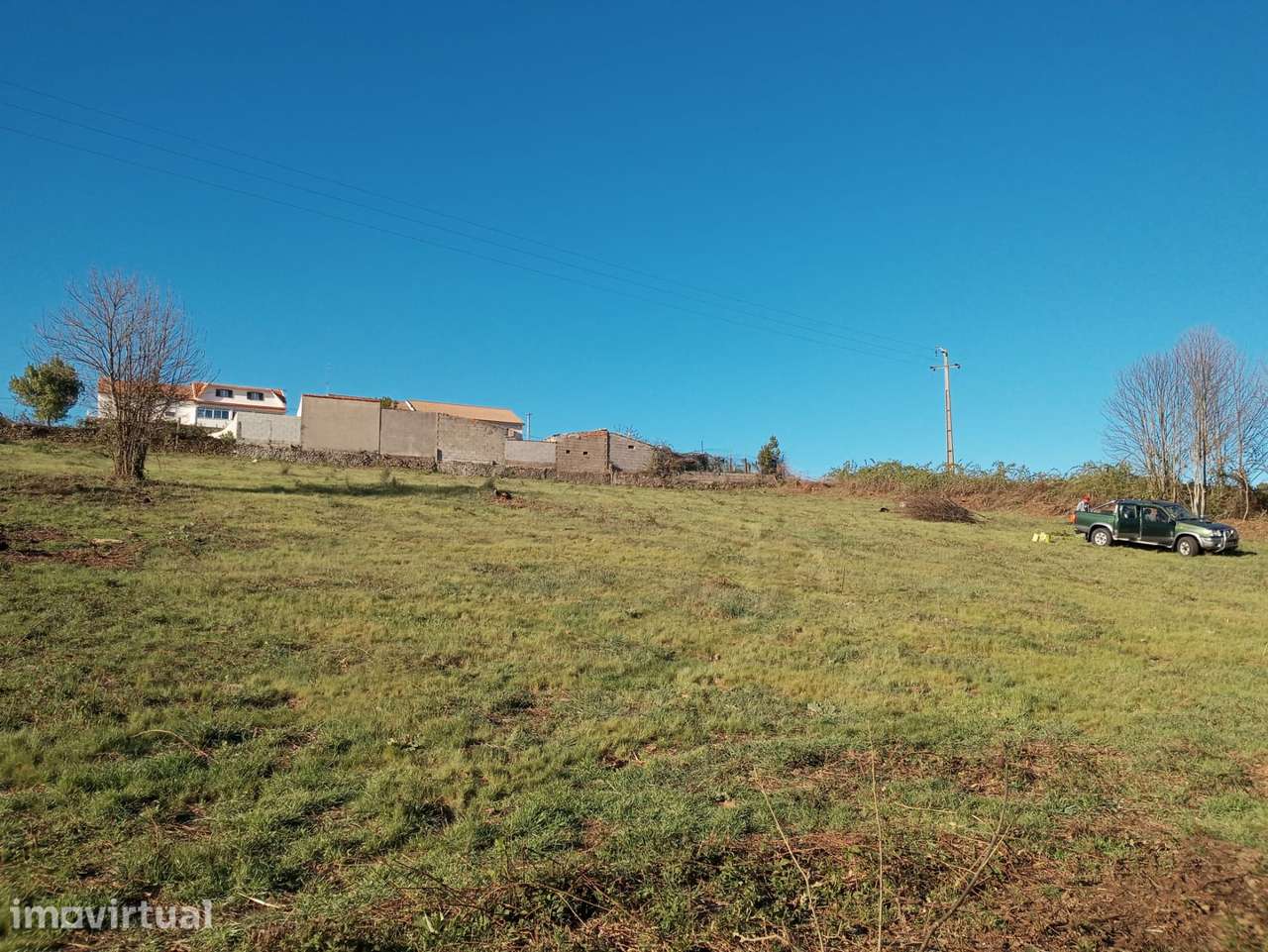 Terreno em Quadrazais (Sabugal) 3.637m² Inserido em Perímetro Urbano