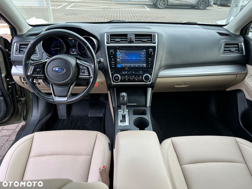 Subaru Outback - 12