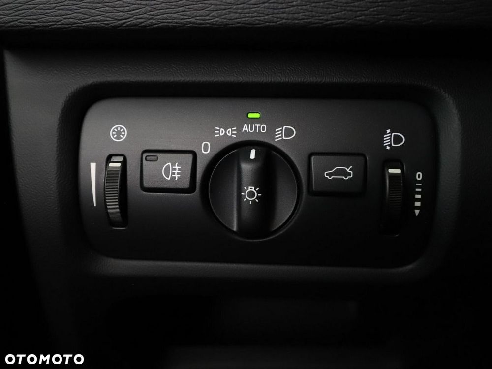 Volvo V40 D2 Kinetic - 30