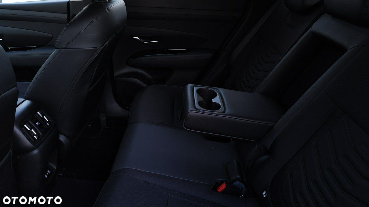 Hyundai Tucson - 12
