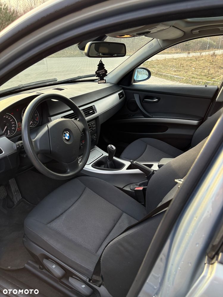 BMW Seria 3 - 8