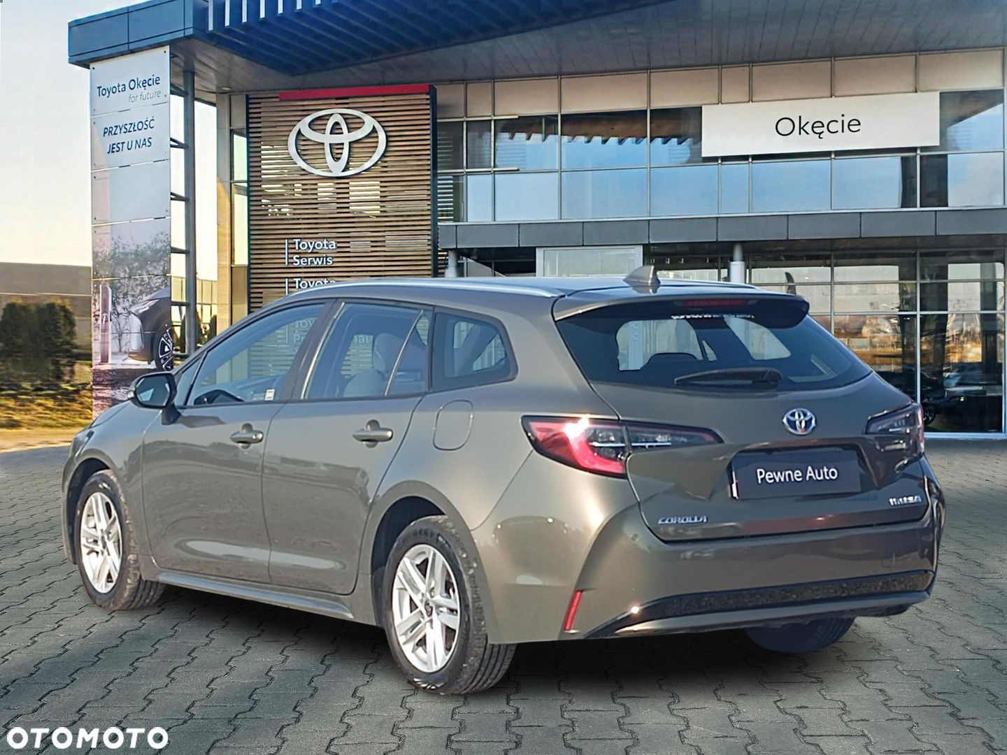 Toyota Corolla 1.8 Hybrid Comfort - 5