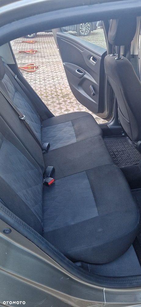 Citroën C-Elysée 1.6 VTi Exclusive - 7