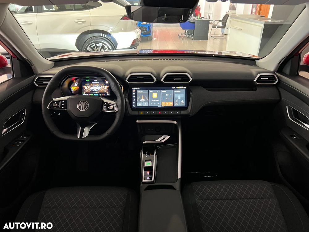 MG ZS HEV - 10