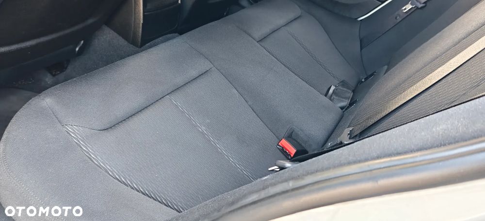 BMW Seria 1 116i - 18
