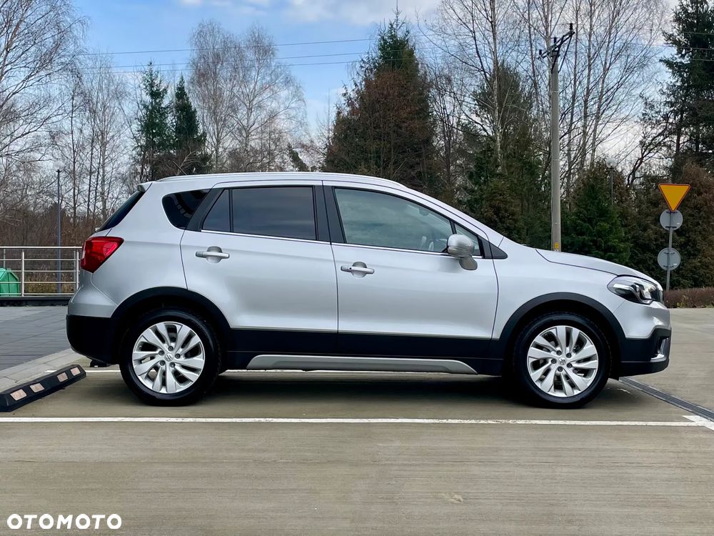 Suzuki SX4 S-Cross 1.4 T Premium 4WD - 8