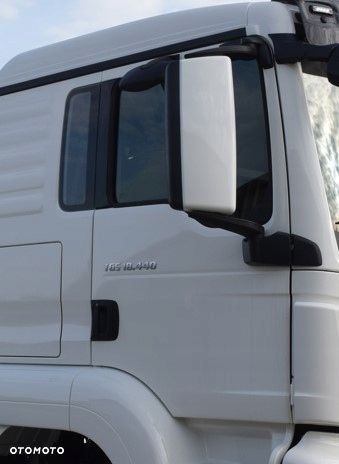 DRZWI KABINY KOMPLETNE WRAZ Z LUSTREM MAN TGA PRAWE - 1