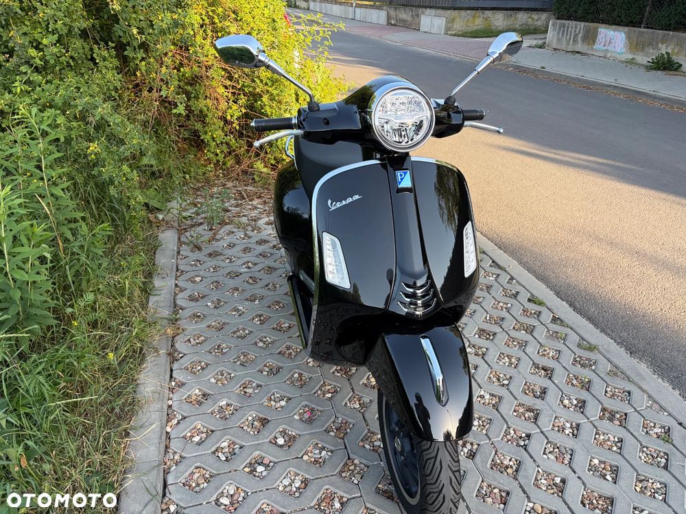 Vespa GTS - 8
