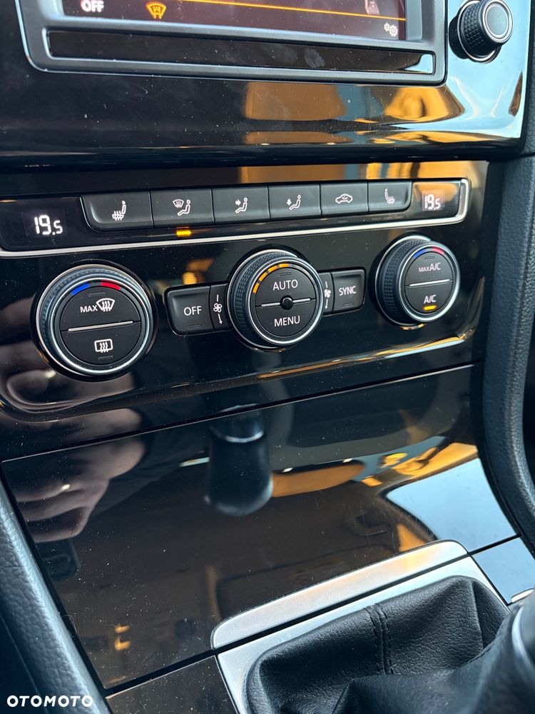 Volkswagen Golf 2.0 TDI BMT Highline - 33