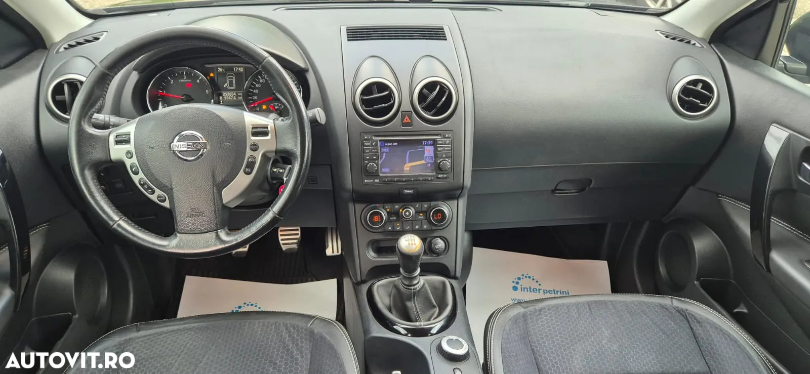 Nissan Qashqai - 22