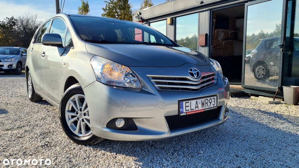 Toyota Verso 1.8 7-Sitzer Life - 14