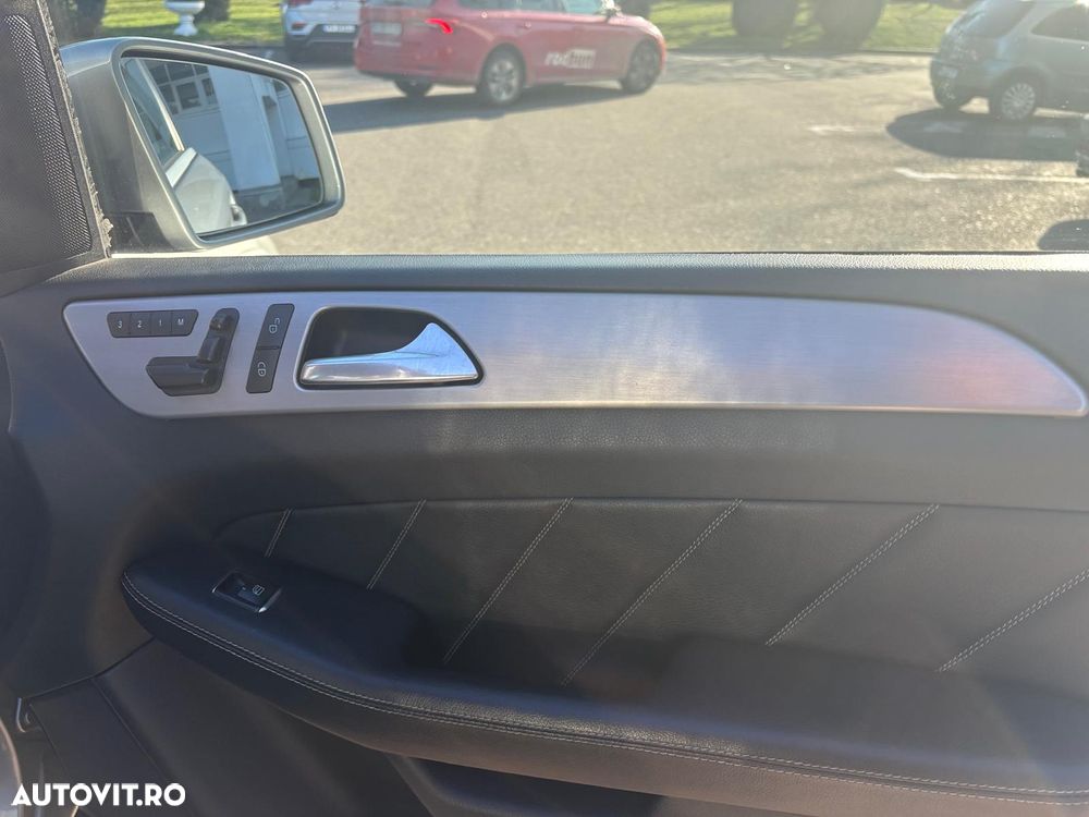 Mercedes-Benz GL - 9