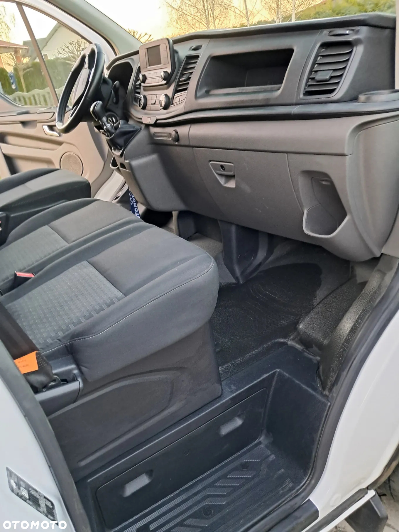 Ford Transit CUSTOM L2H2 - 9