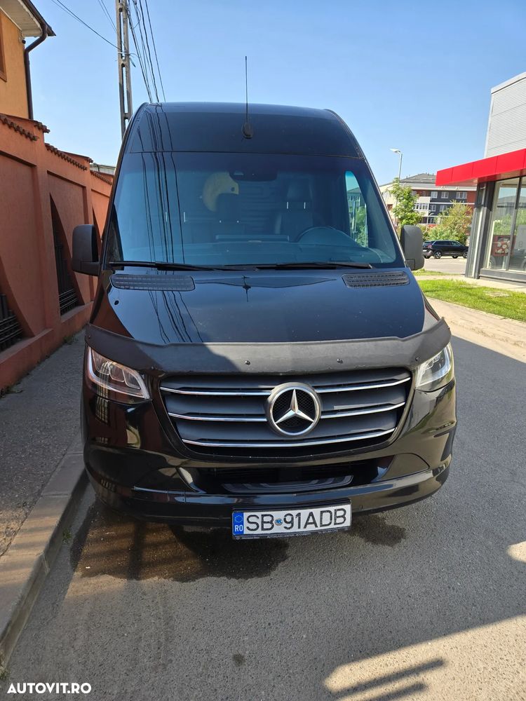 Mercedes-Benz Sprinter - 1