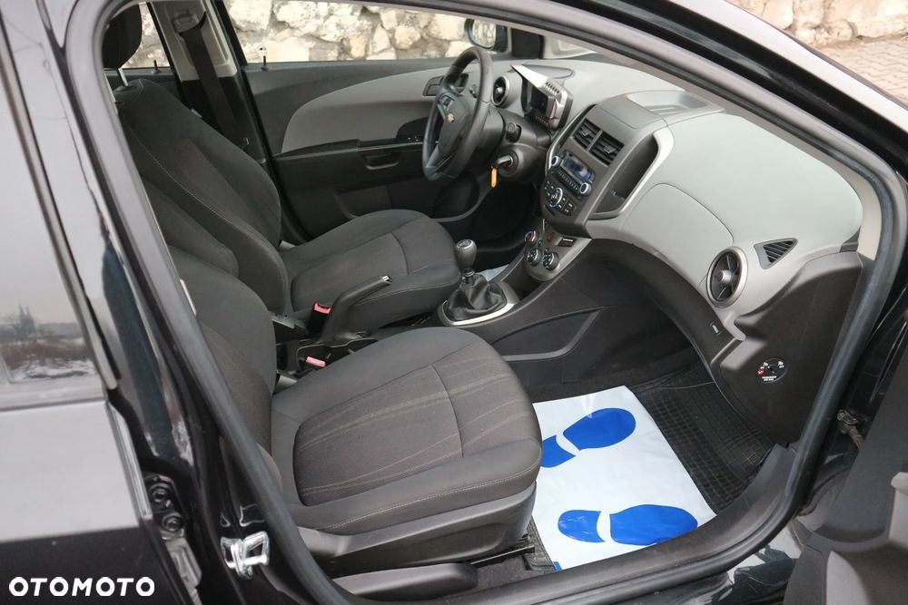 Chevrolet Aveo 1.2 LS+ - 21