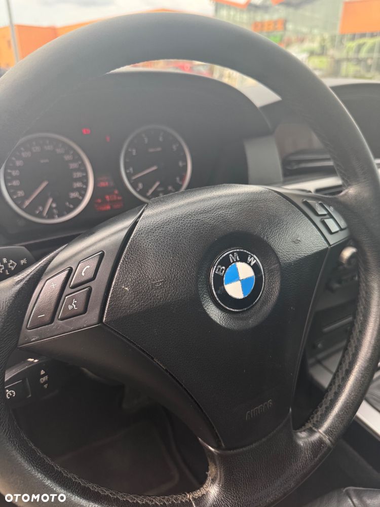 BMW Seria 5 530i - 14