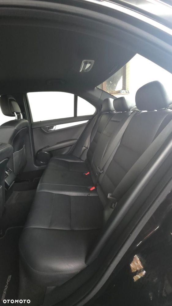 Mercedes-Benz Klasa C 300 7G-TRONIC Avantgarde - 10