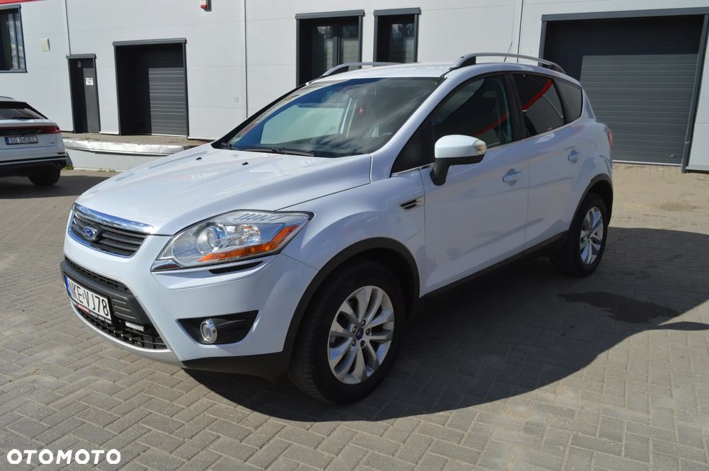 Ford Kuga 2.0 TDCi 4WD Titanium - 4