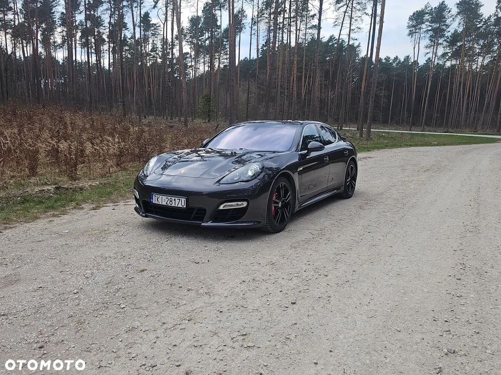 Porsche Panamera Turbo S - 26
