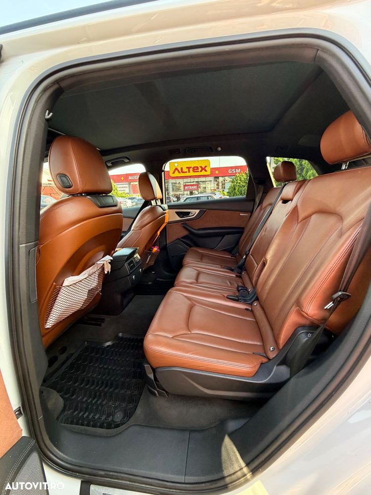 Audi Q7 - 5