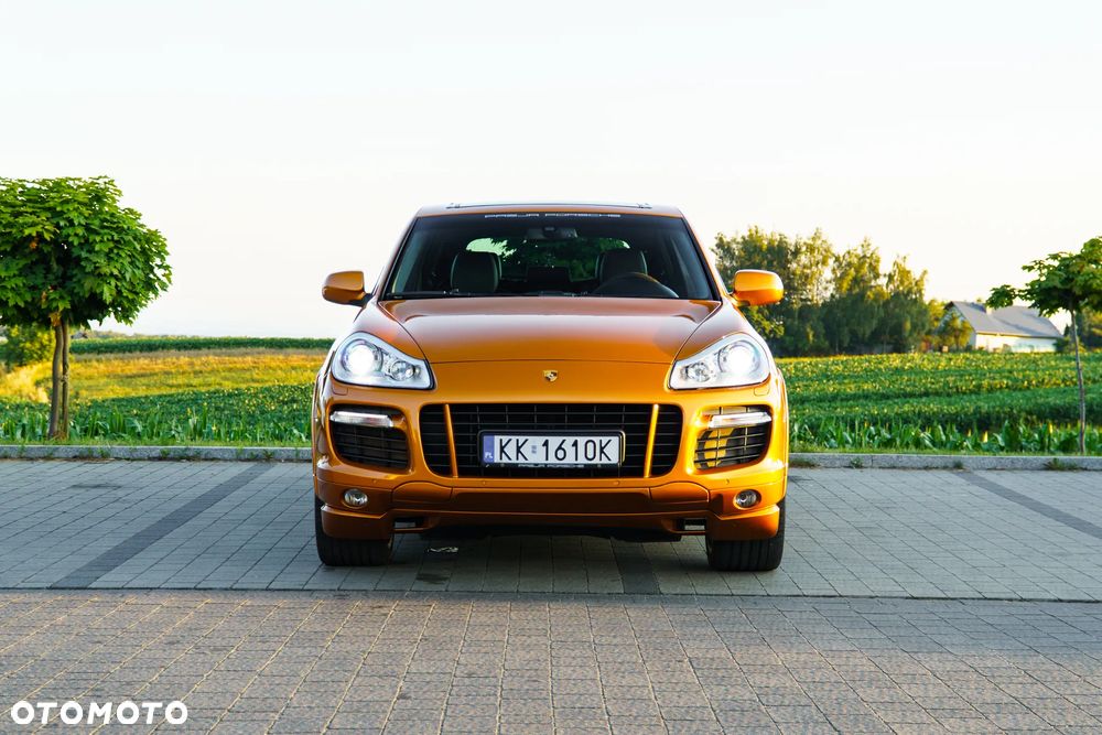 Porsche Cayenne - 3