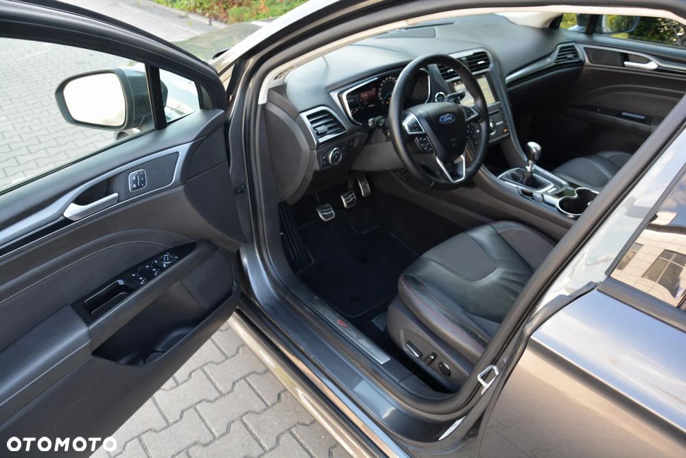 Ford Mondeo 2.0 EcoBlue ST-Line - 22
