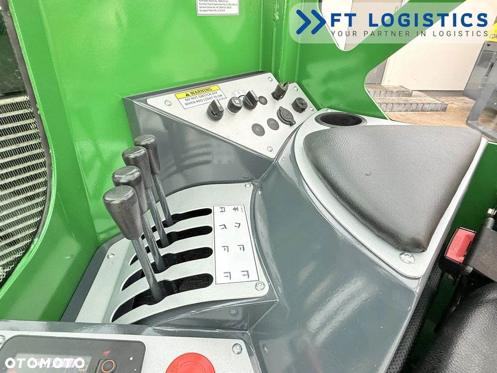 Combilift WÓZEK CZTEROKIERUNKOWY - WIELOKIERUNKOWY | COMBILIFT C4500 | DIESEL | TRIPLEX 4900MM | POZYCJONER WIDEŁ | PEŁNA KABINA | WOLNY SKOK | STAN IDEALNY | Szeroka oferta wózków czterokierunkowych i bocznych, dopasowanych do różnorodnych potrzeb i zastosowań - 16
