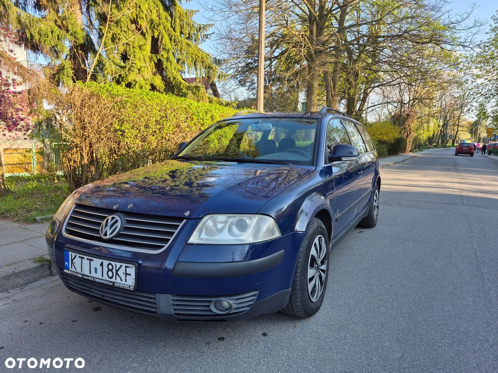Volkswagen Passat 1.9 TDI Basis Tiptr - 3