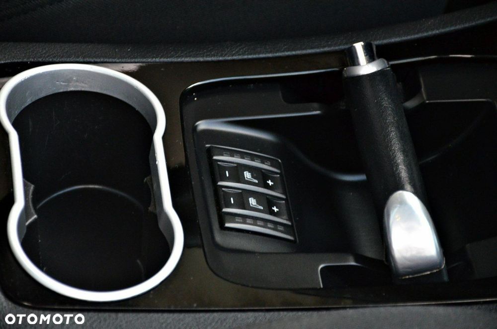 Ford S-Max - 22
