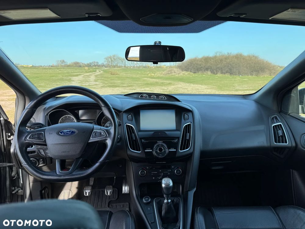 Ford Focus - 5