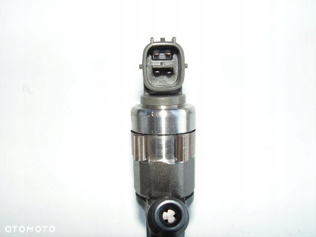 COROLLA VERSO 2,0 D4D WTRYSK CEWKA WTRYSKU 4 PINY - 1