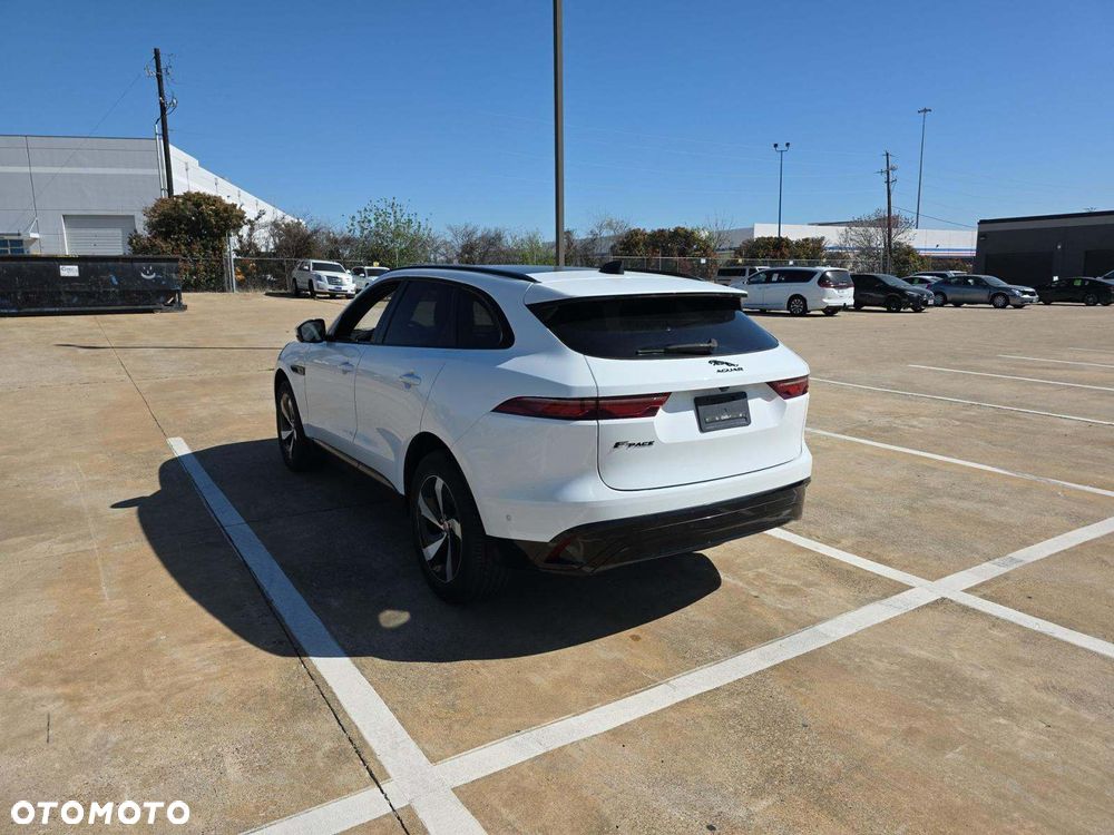Jaguar F-Pace P250 AWD S - 2