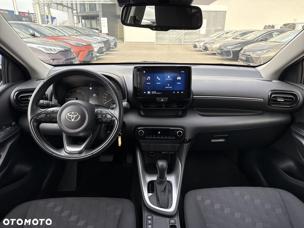 Toyota Yaris - 11