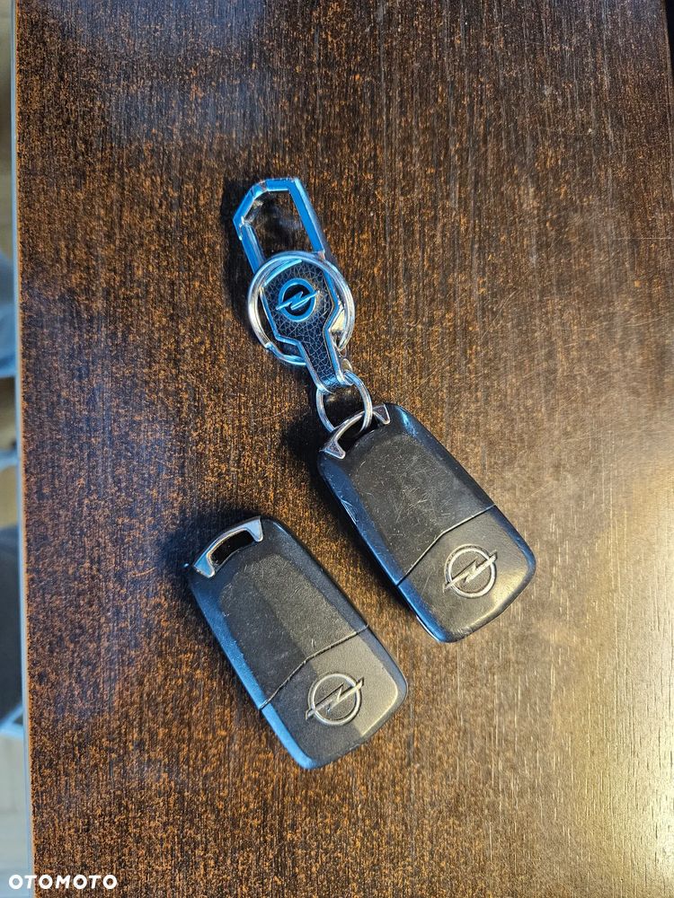 Opel Vectra 2.0 T - 14