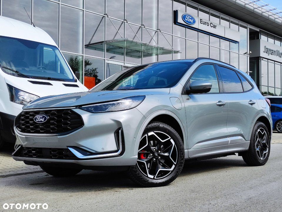 Ford Kuga - 1
