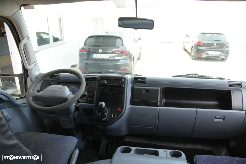 Mitsubishi Canter 3C13D 3.0DID 125cv 6Lugares - 12