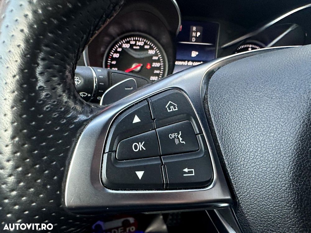 Mercedes-Benz GLC - 21