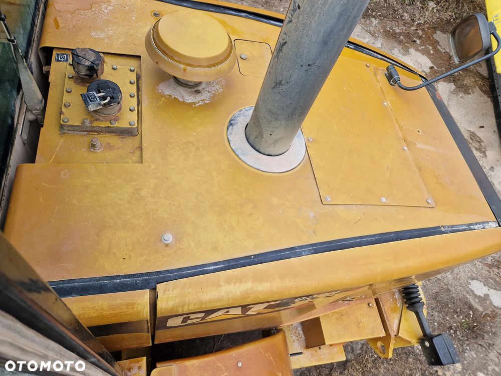 Caterpillar 928h - 18