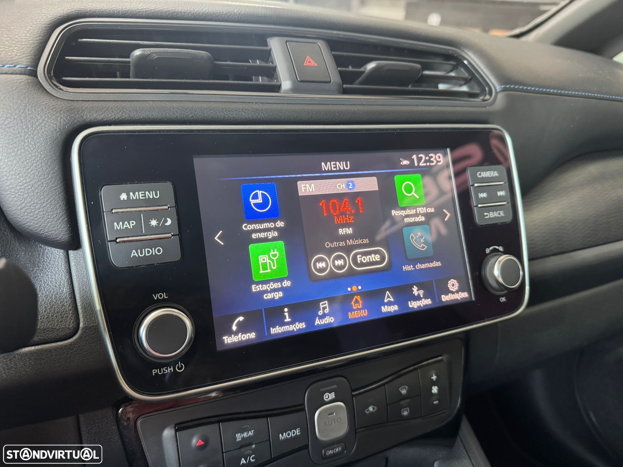 Nissan Leaf N-Connecta - 16