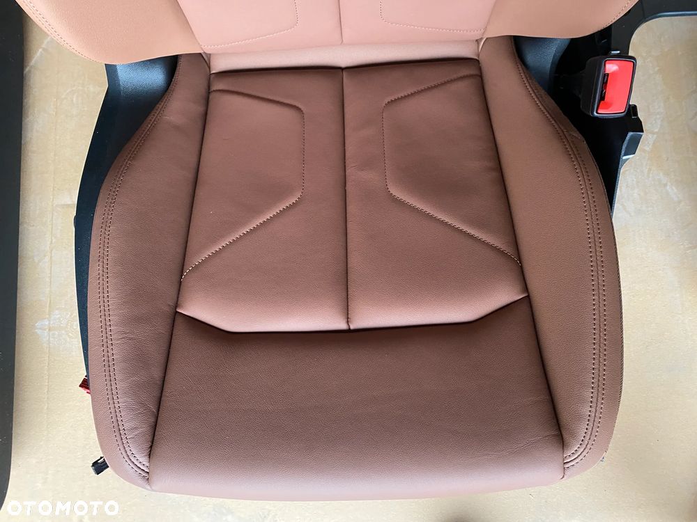 Audi Q3 83A kompletny środek Fotel fotele kanapa skóra boczki brązowe 32km - 18