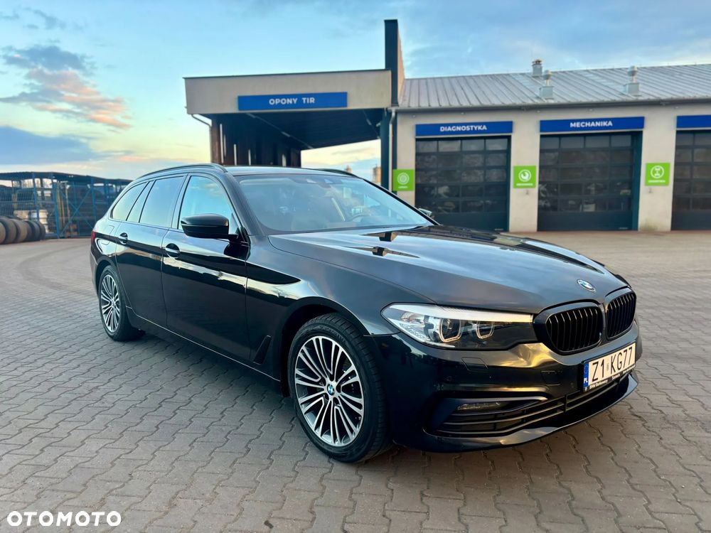 BMW Seria 5 520d xDrive MHEV Sport Line sport - 5