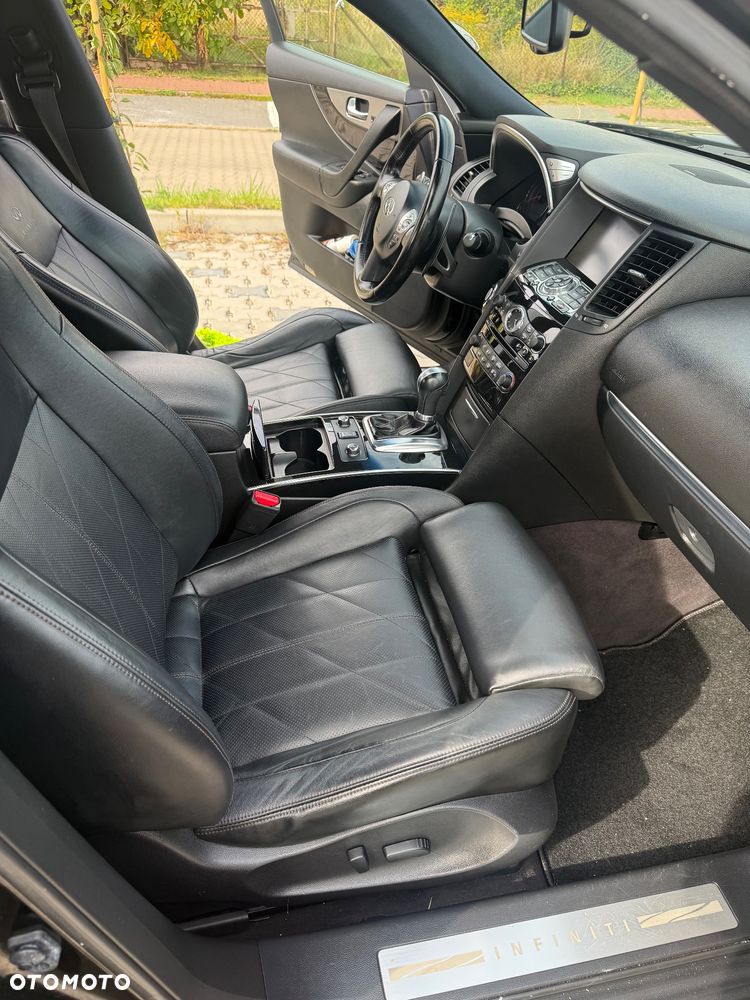 Infiniti FX FX30d S Premium - 13