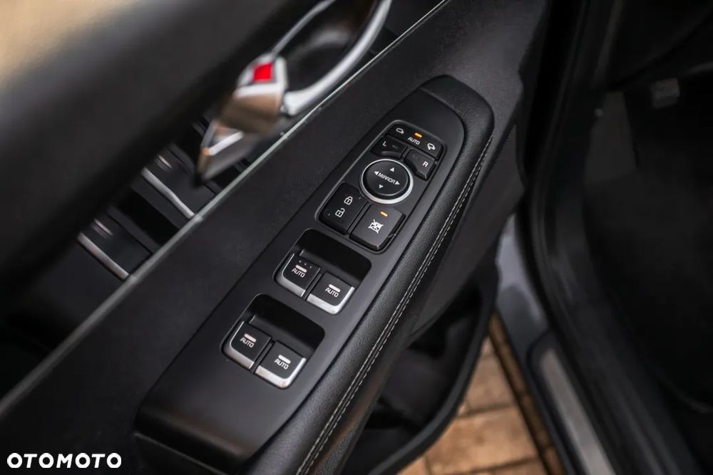 Kia Sorento 2.2 CRDi AWD Platinum Edition - 24