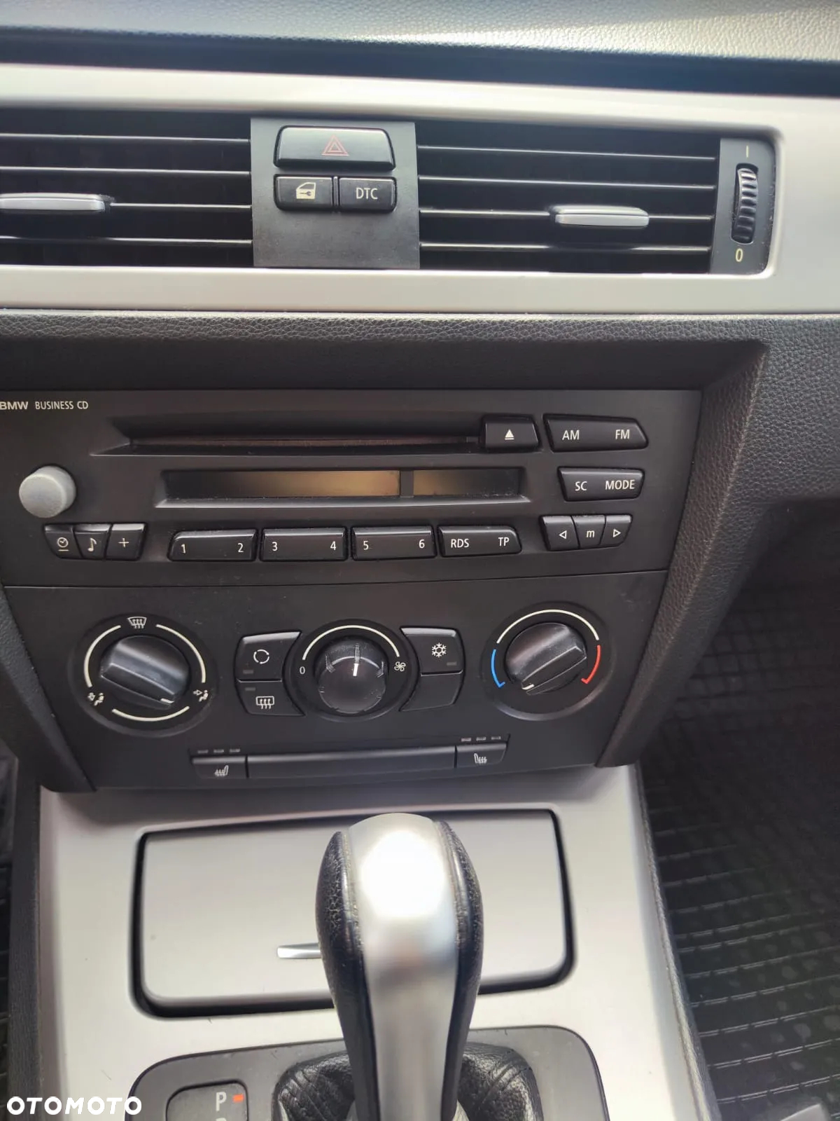 BMW Seria 3 318i - 18